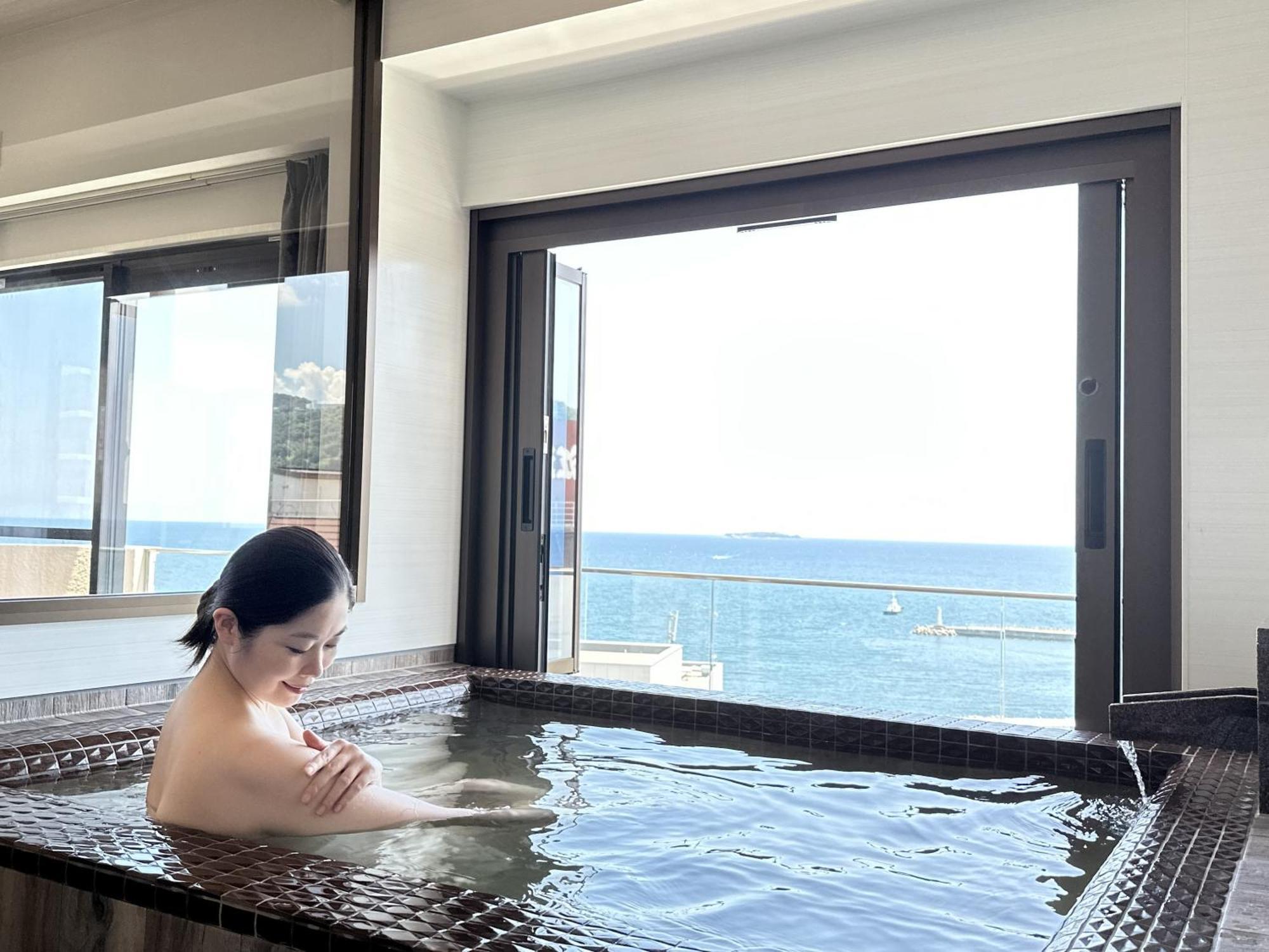 Grandview Atami Private Hot Spring Condominium Hotel Bagian luar foto