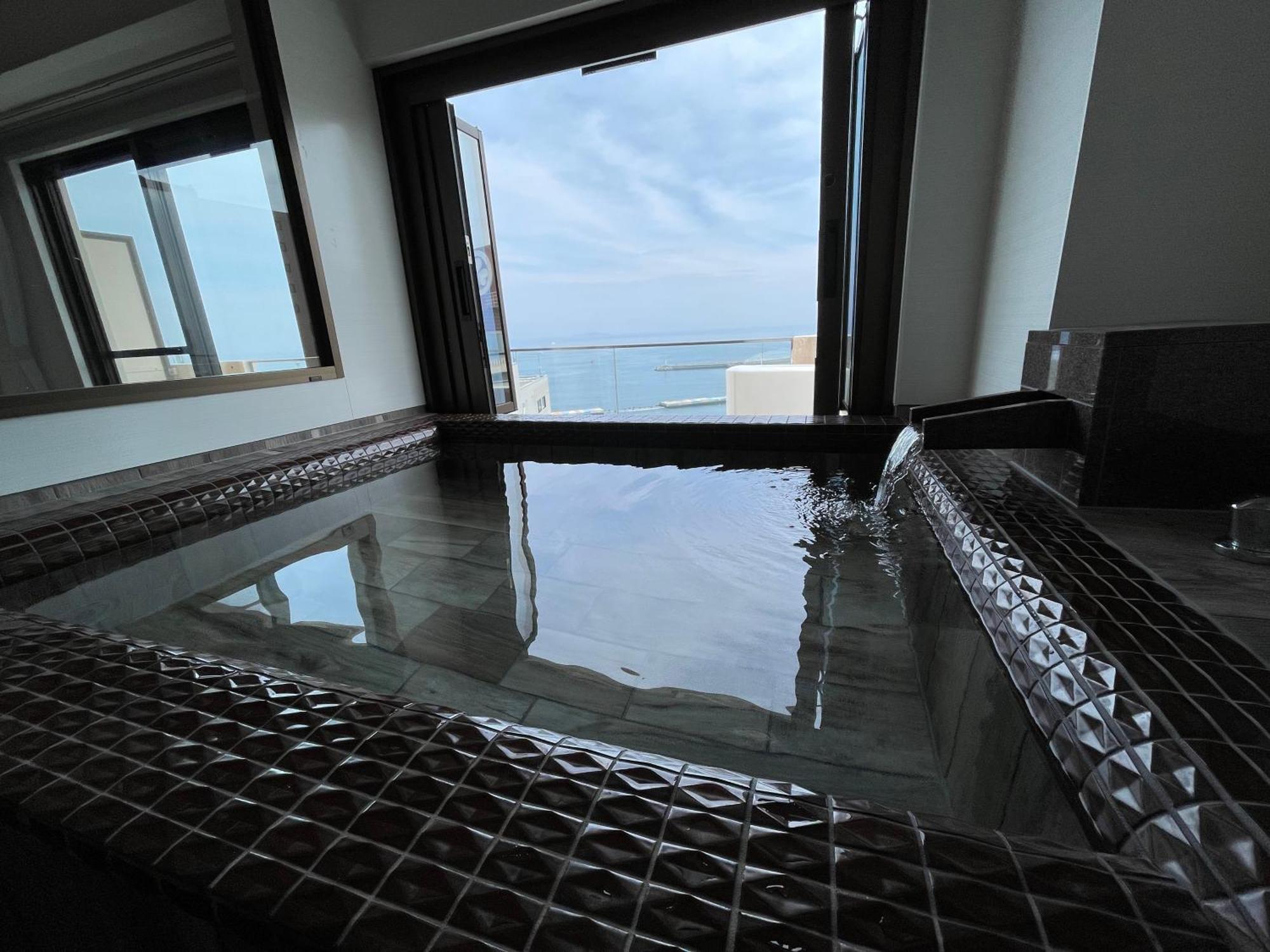 Grandview Atami Private Hot Spring Condominium Hotel Bagian luar foto