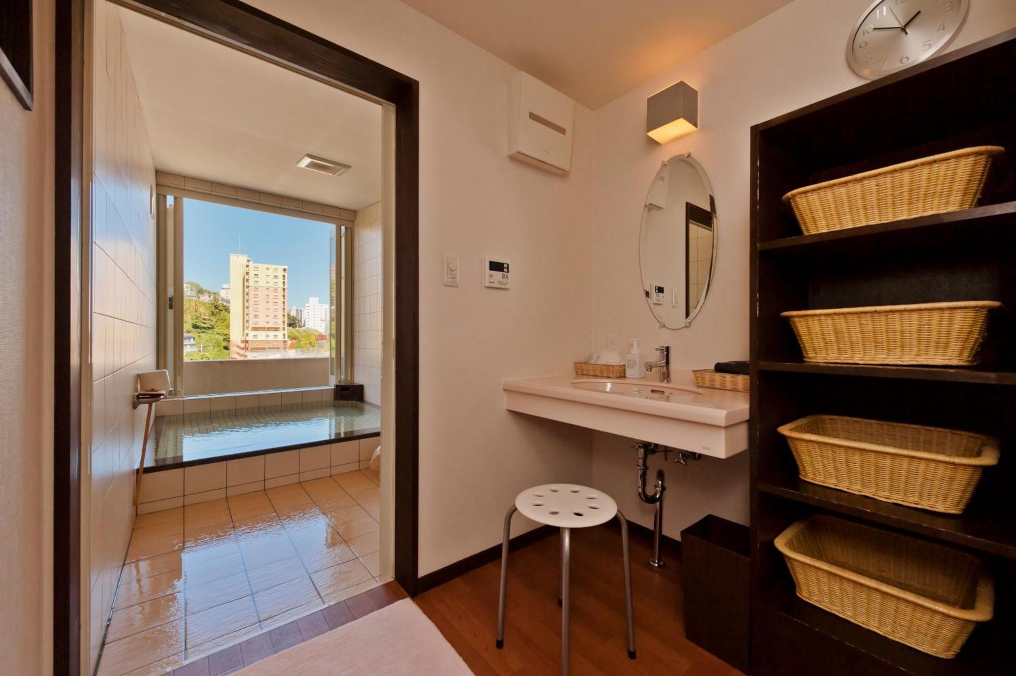 Grandview Atami Private Hot Spring Condominium Hotel Bagian luar foto